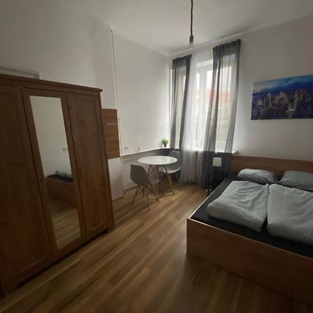 Classy Rooms In Old Town クラクフ エクステリア 写真
