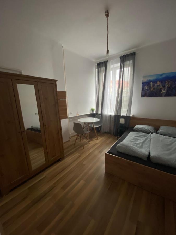 Classy Rooms In Old Town クラクフ エクステリア 写真